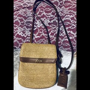 Liz Claiborne mini wicker purse...2/$8***DEAL***